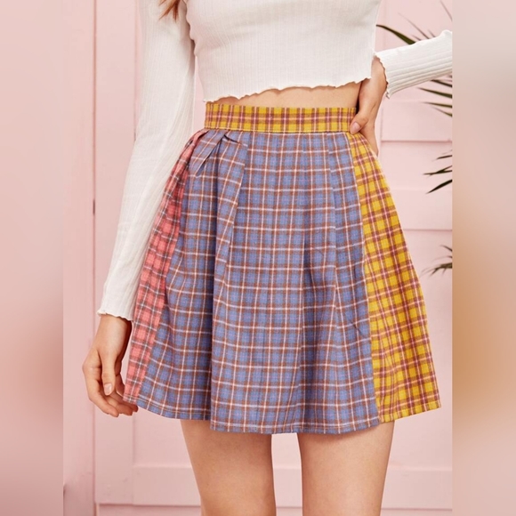 ROMWE Multicolor Plaid Skater Skirt - Picture 1 of 10
